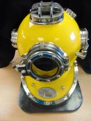 US NAVY MK 5 DIVING HELMET REPRO ON BASE 50 CMS X 40 CMS X 46 CMS