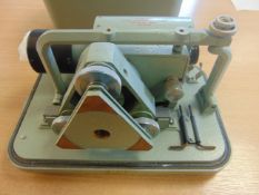 NEW AND UNISSUED SERIES S330 SURVEYORS LEVEL C/W INSTRUCTION ETC