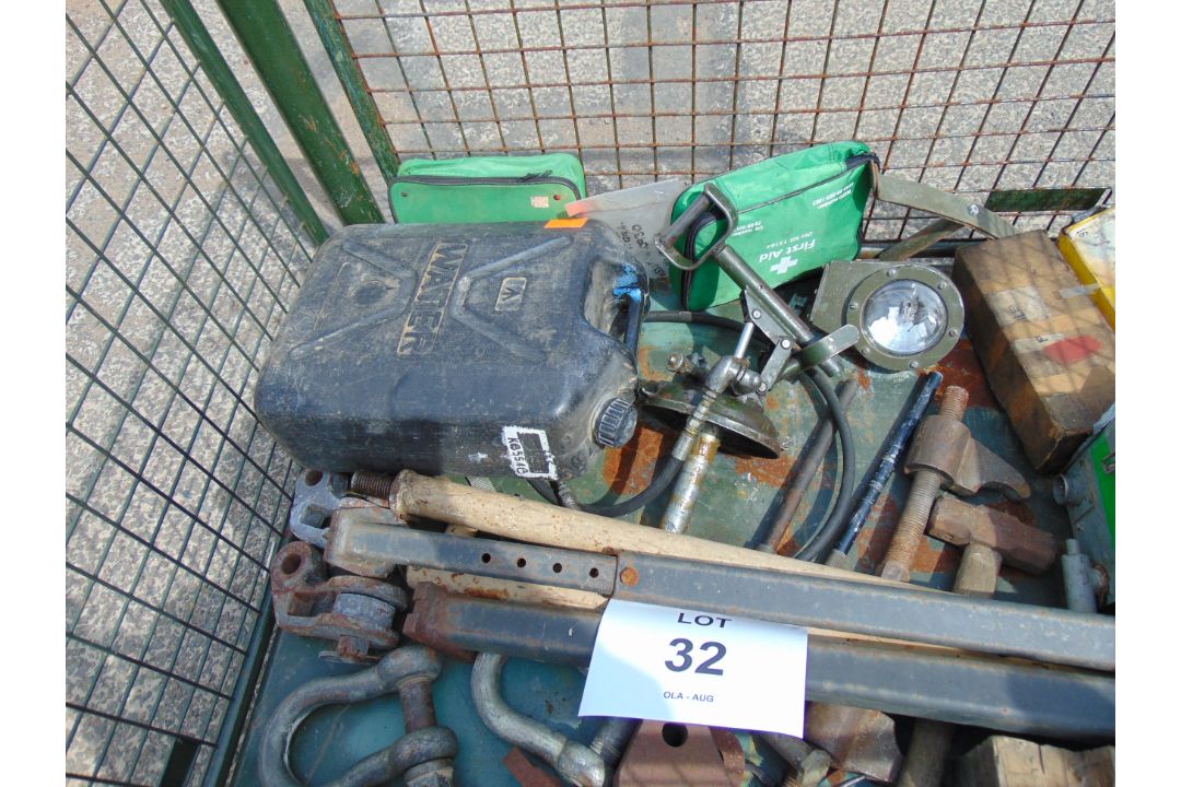 1 x stillage of Recovery Equipment Fittings CVRT CES etc - Image 1 of 5