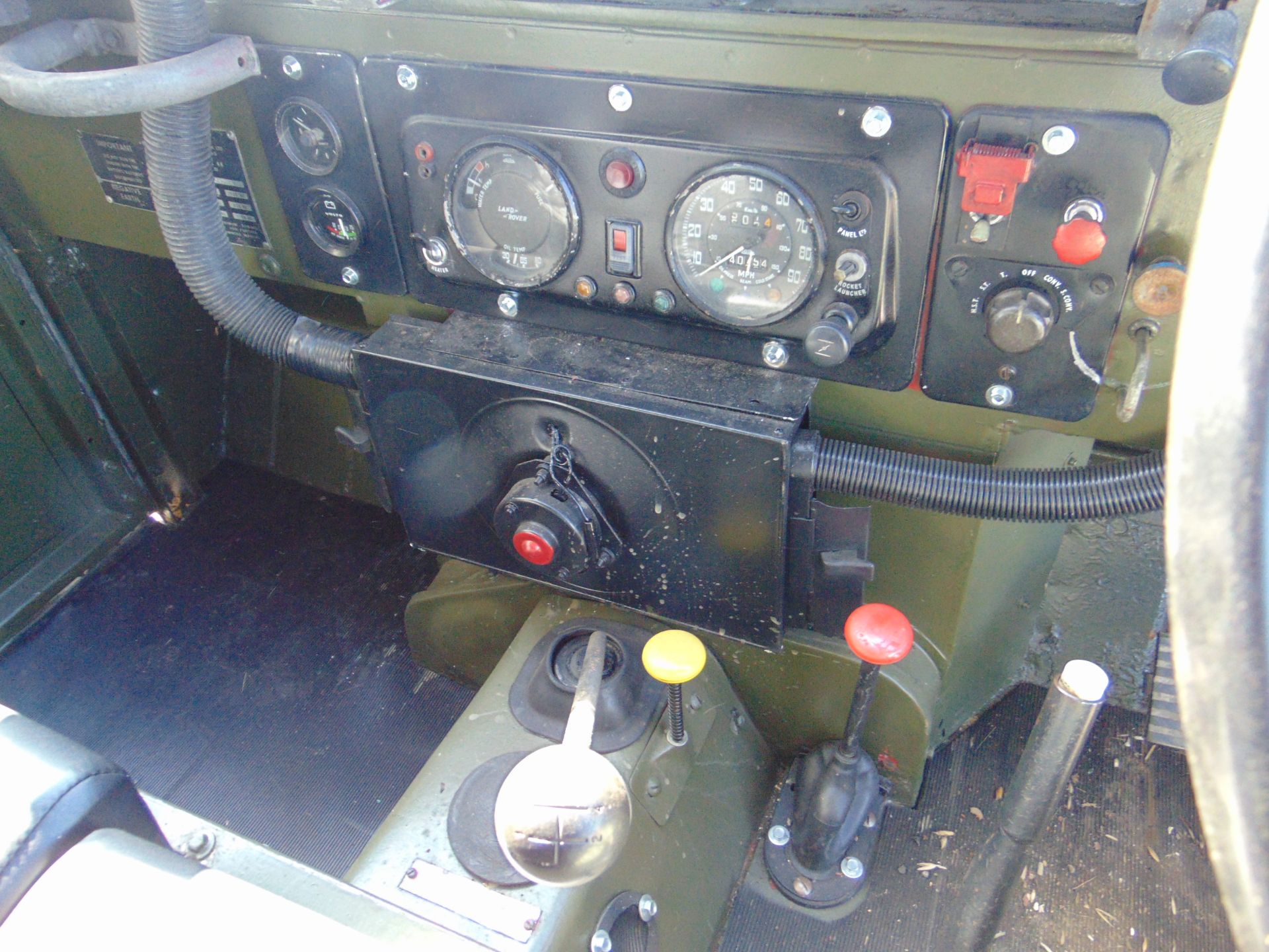 Land Rover 1/2 Ton Lightweight Petrol - Image 28 of 40