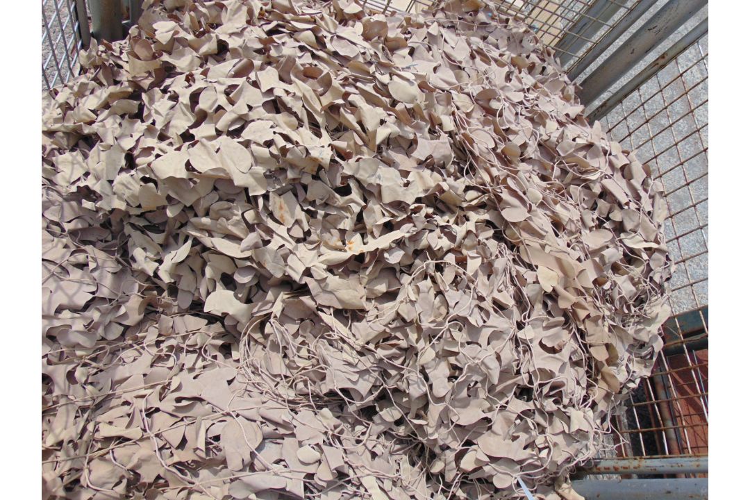 Very Nice Desert Camo Nets 1 x Stillage as shown - Image 1 of 5