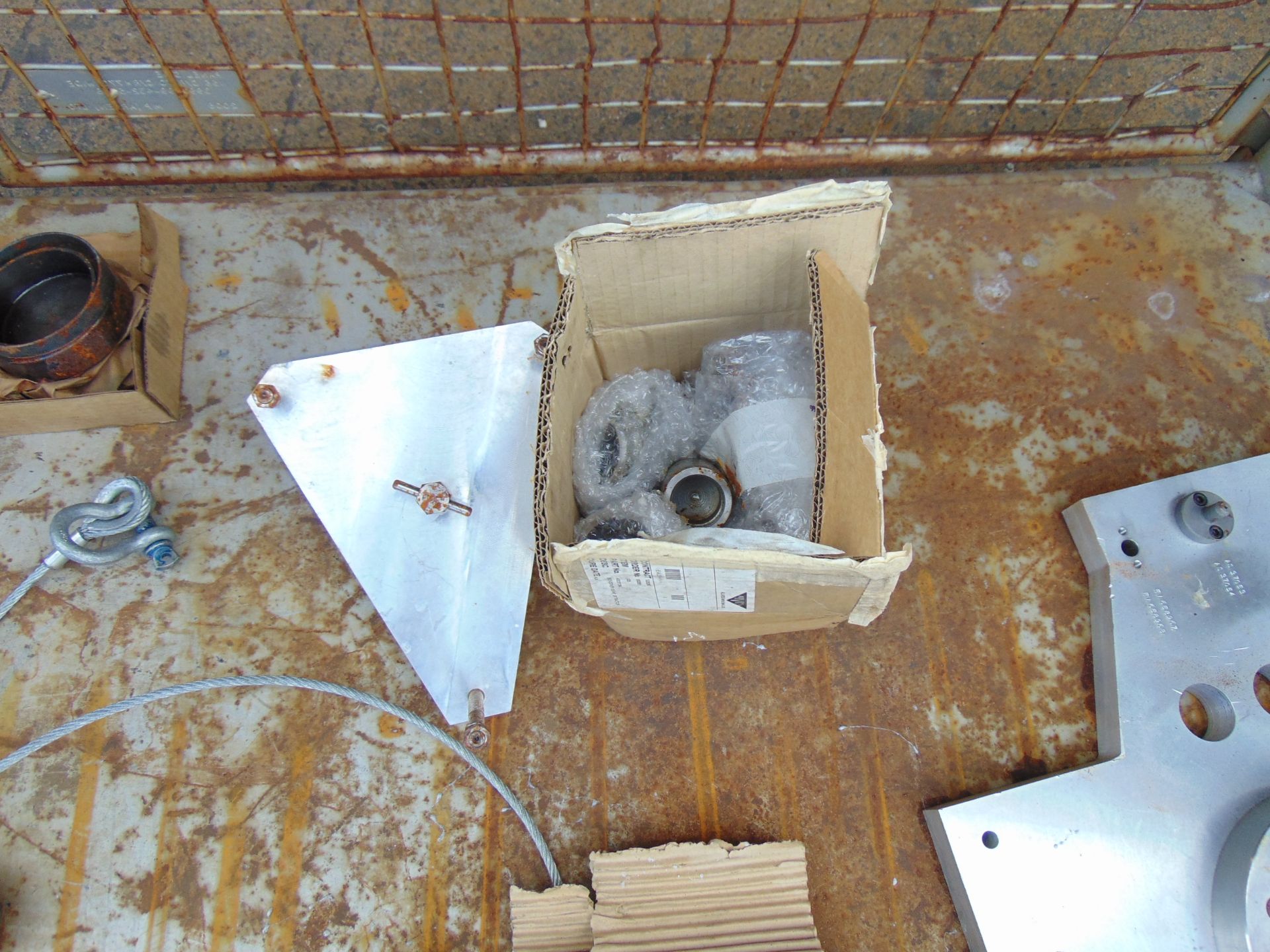 CVRT Gearbox Overall and Repair Special Tools etc inc slinge etc - Image 3 of 9