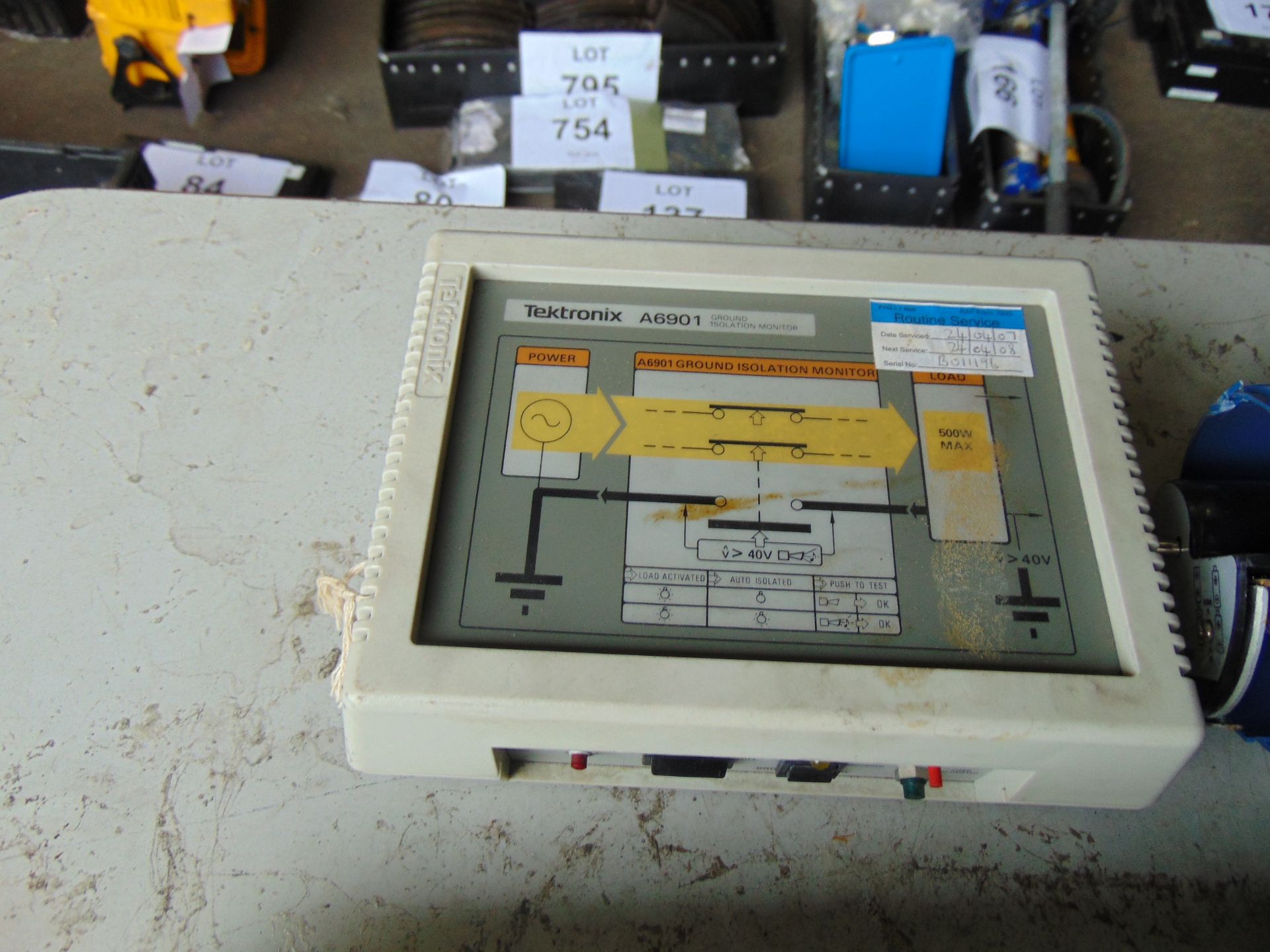 2 x Philips Loud halers and ground isolation monitor unit - Image 4 of 4