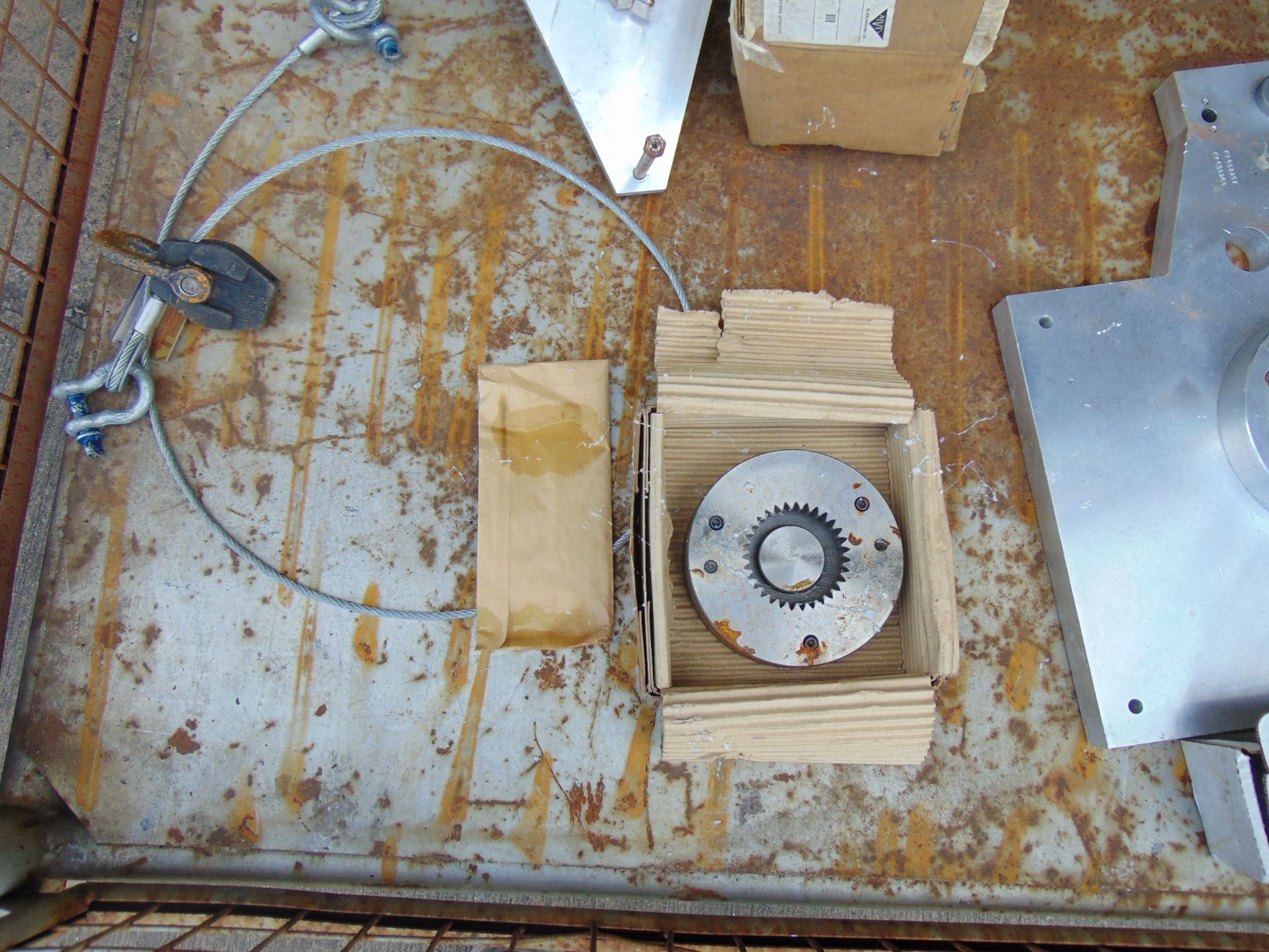 CVRT Gearbox Overall and Repair Special Tools etc inc slinge etc - Image 4 of 9
