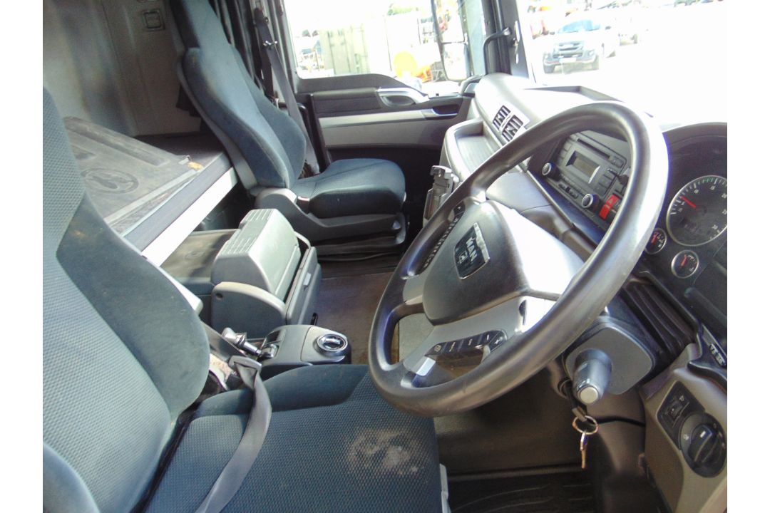 UK Government Contract a 1 owner MAN TGX 26.440 44ton 6x2 Tractor unit - Image 17 of 29