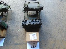 CLANSMAN UKRT 320 HF TRANSMITTER RECIEVER 2-30 MHz C/W KIT AND 2 NEW RECHARGEABLE BATTERIES