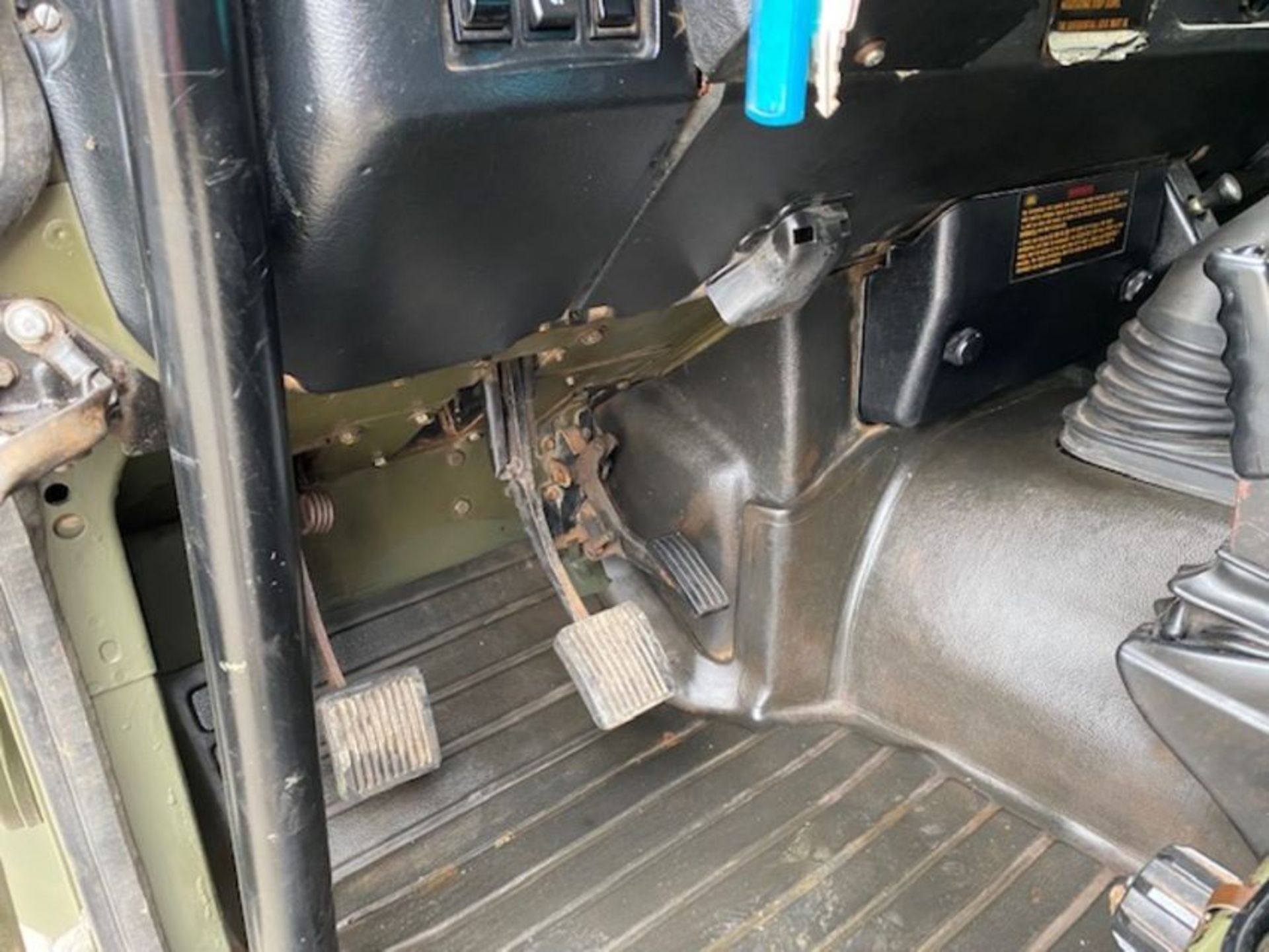 Land Rover Defender 110 Wolf 300TDi FFR hardtop LHD, TUM Remus upgrade - Image 32 of 47