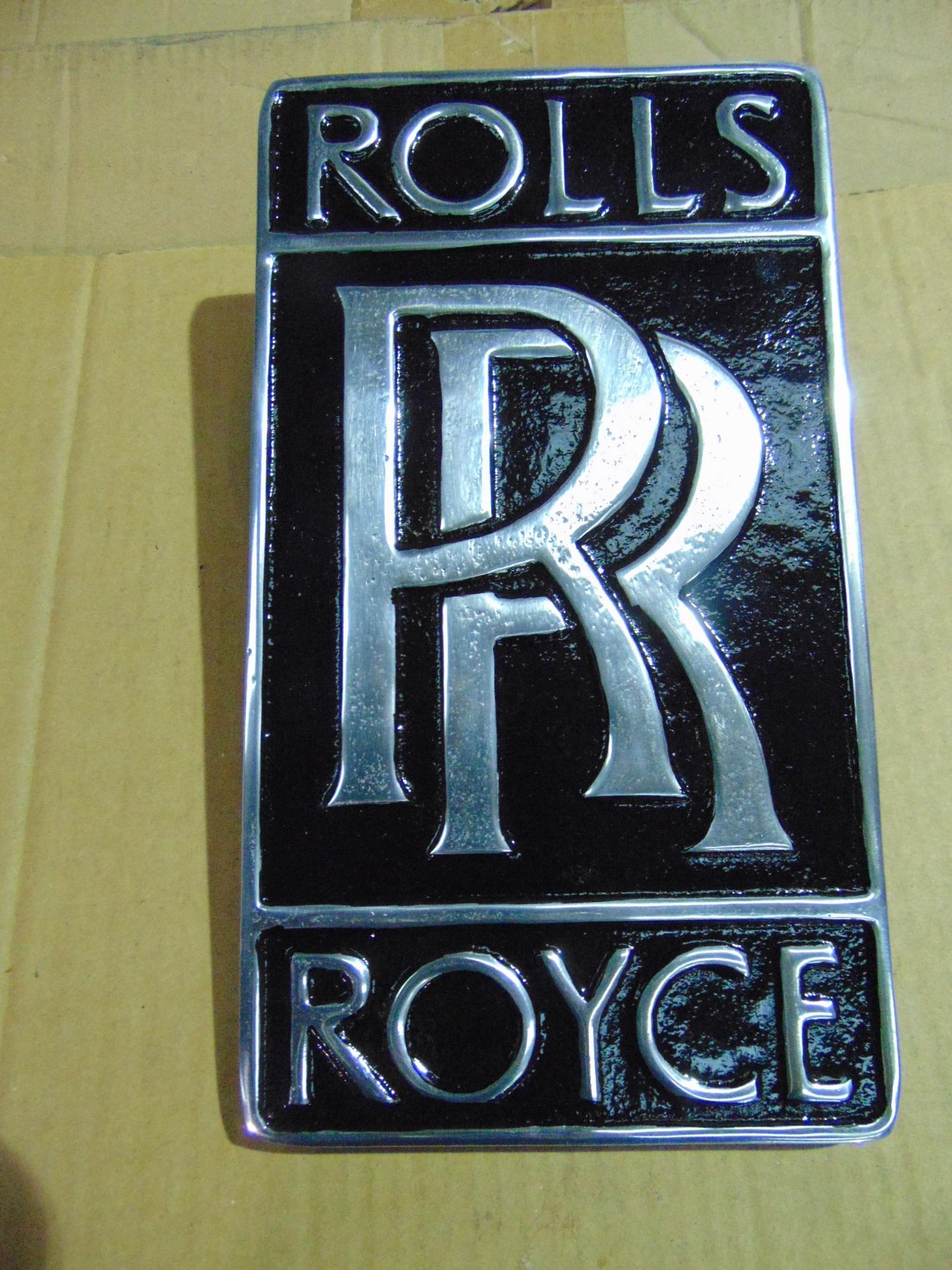 POLISHED ALUMINIUM ROLLS ROYCE HANGING SIGN HAND PAINTED- 30 CMS X 15 CMS - Image 3 of 4