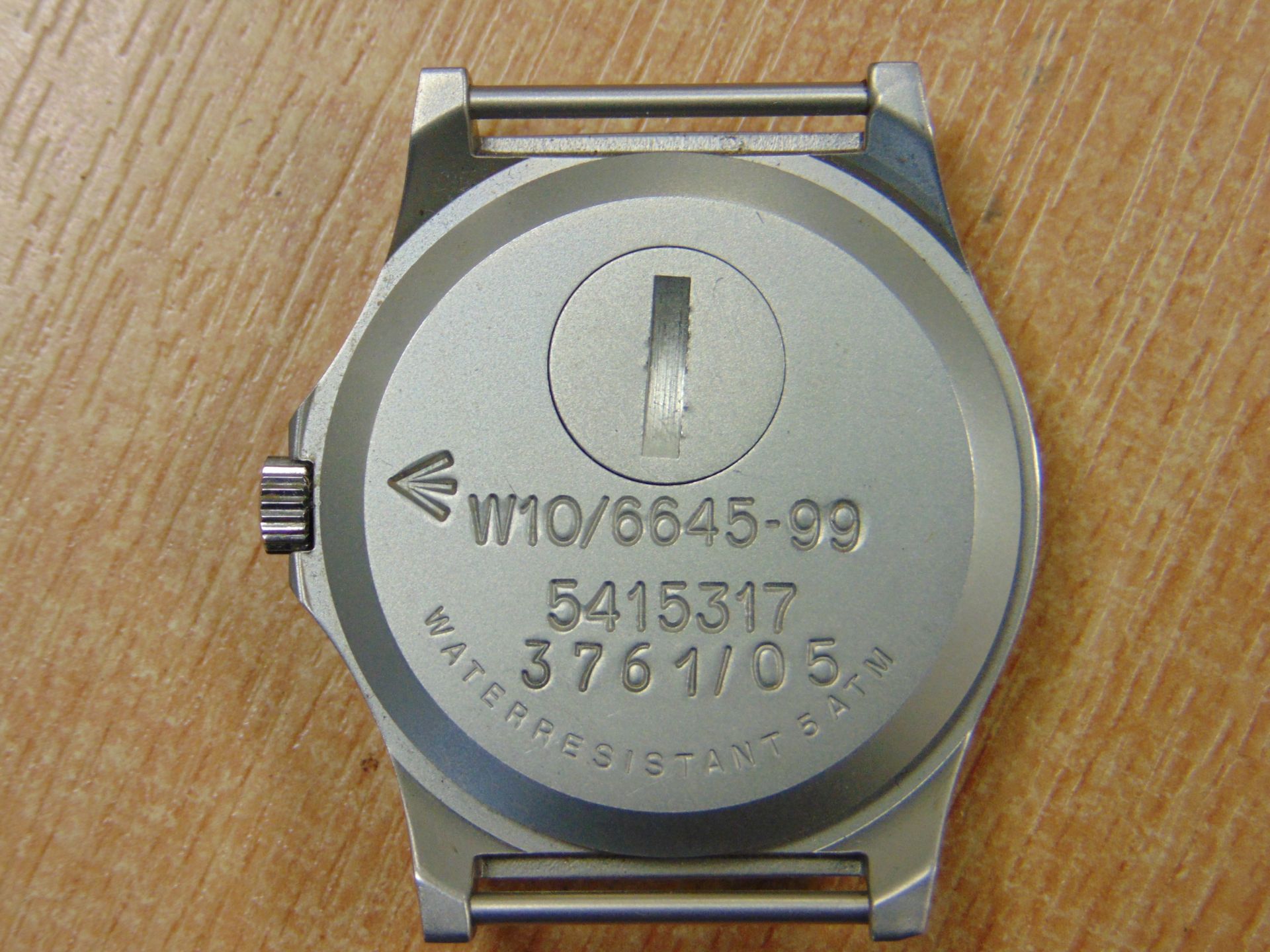 UNISSUED CWC W10 BRITISH ARMY SERVICE WATCH -WATER PROOF TO 5 ATM NATO MARKS DATE 2005 SN.3761 - Image 3 of 8