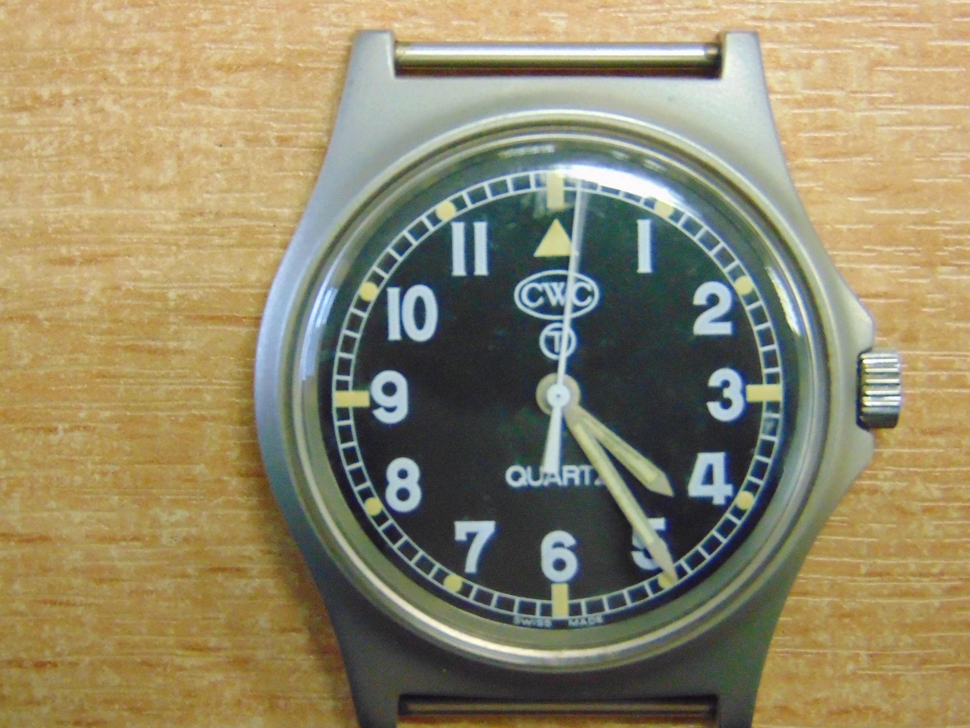 UNISSUED CWC W10 BRITISH ARMY SERVICE WATCH -WATER PROOF TO 5 ATM NATO MARKS DATE 2005 SN.3761 - Image 6 of 8