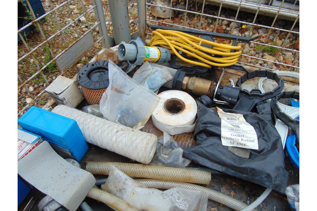 Nozzles, Funnels, Scoops, 110V Cable etc - Image 6 of 6