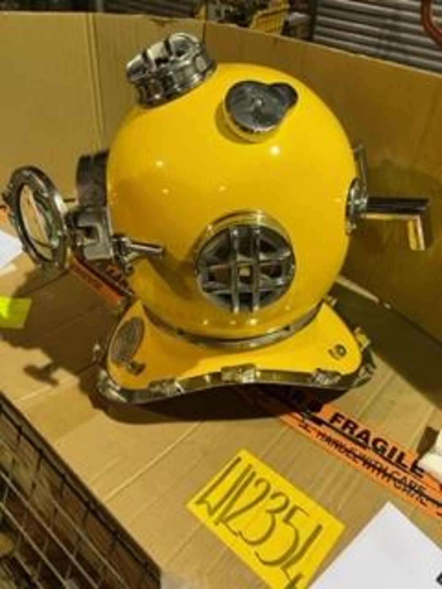 Lovely Full Size US Navy MK V Diving Helmet repro - Image 6 of 6