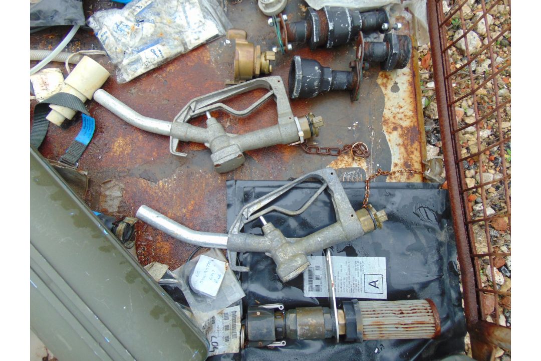Nozzles, Funnels, Scoops, 110V Cable etc - Image 2 of 6
