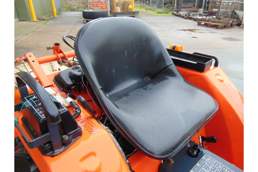 Hinomoto C174 4x4 Diesel Compact Tractor c/w Rotovator ONLY 492 HOURS! - Image 14 of 25
