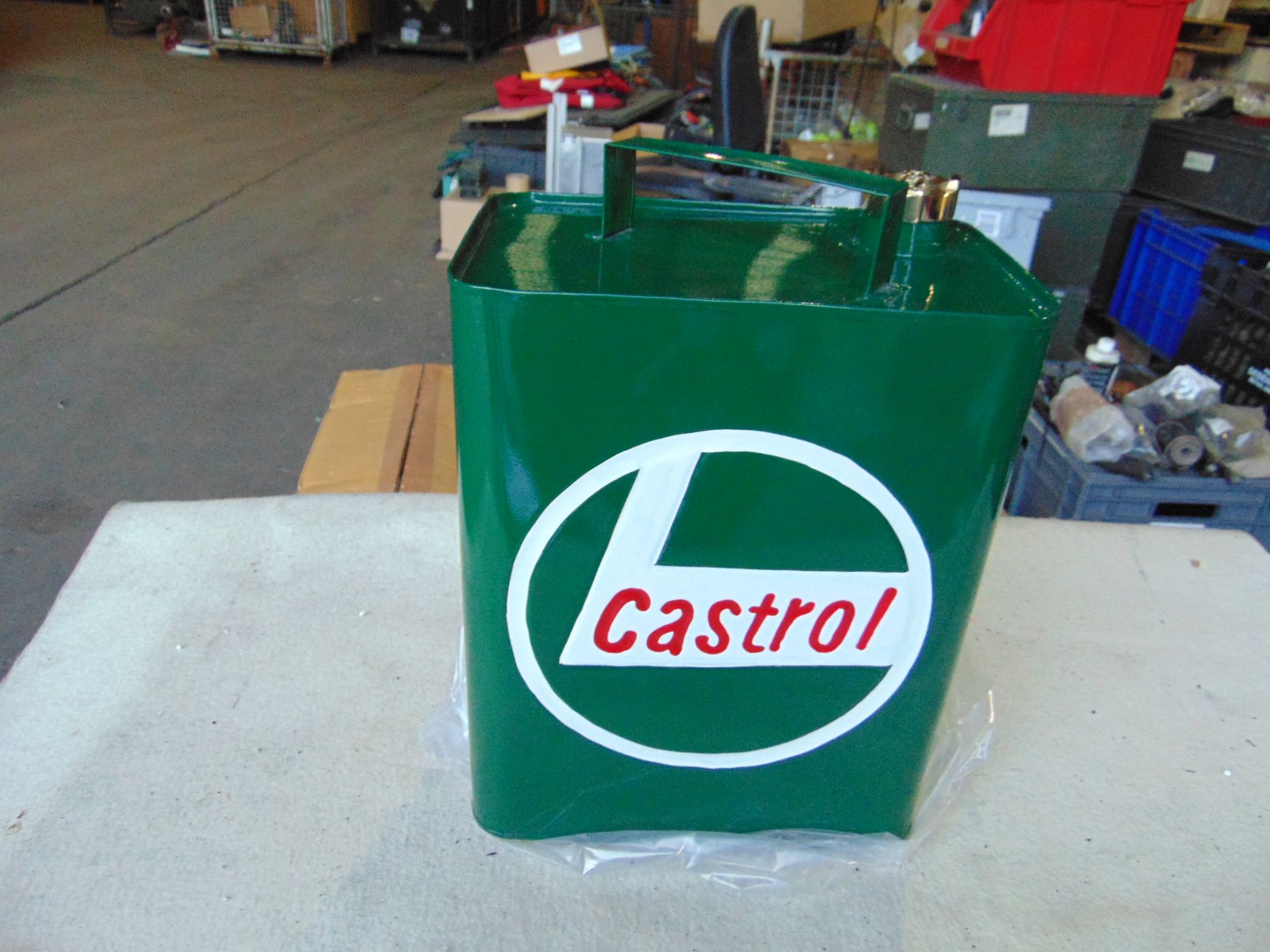 New Unissued Castrol 1 Gall oil can c/w Brass Top - Image 2 of 5