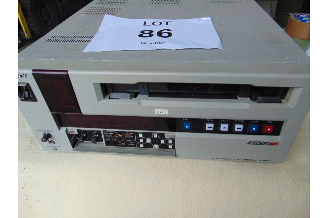 Sony Beta Cam sp UVW 1800P - Image 1 of 2