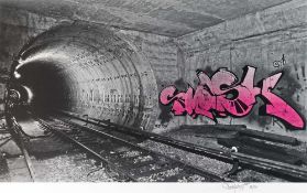 Adrian  Falkner (lebt in Basel)