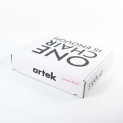 Barbara Kruger (1945 Newark – lebt in New York und Los Angeles)