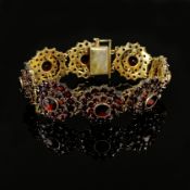 Viktorianisches Granatarmband, Schaumgold/Golddoublé in 333/8K Gelbgold vergoldet, Gesamtgewicht 32