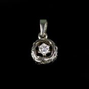 Brillant-Anhänger, 585/14K Weißgold (punziert), 1,4g, mittig in 6 Krappen eingefasster Diamant im B
