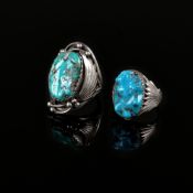 Zwei Ringe Navajo Schmuck, Sterlingsilber und je mit Türkis besetzt, Gesamtgewicht der beiden Ringe