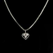 Herzförmigem Diamantanhänger an Venezianerkette, 750/18K Weißgold (beide punziert), Gesamtgewicht 6