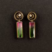 Designer Goldschmiede Turmalin Ohrstecker, 750/18K Gelbgold (punziert), 8,8g, obere Teile je als Sp