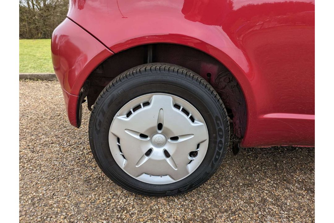 2003 TOYOTA YARIS VVTI COLOUR COLLECTION 15,000 MILES - Image 28 of 30
