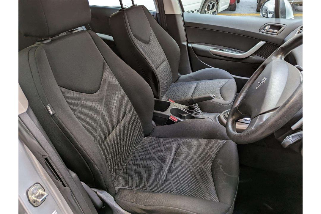 2012 PEUGEOT 308 ACCESS SW E-HDI S-A - Image 15 of 28