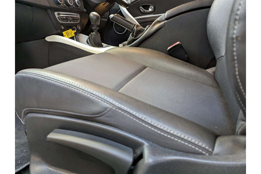 2011 RENAULT MEGANE MONACO GP DCI - Image 18 of 28
