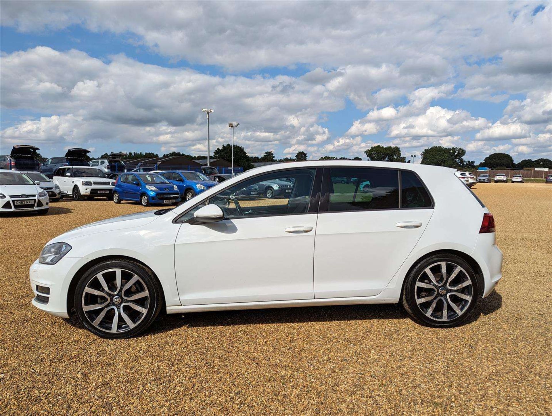 2013 VOLKSWAGEN GOLF GT BLUEMOTION TECH T - Image 2 of 23