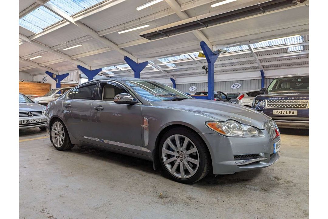2010 JAGUAR XF PREMIUM LUXURY V6 AUTO - Image 10 of 26