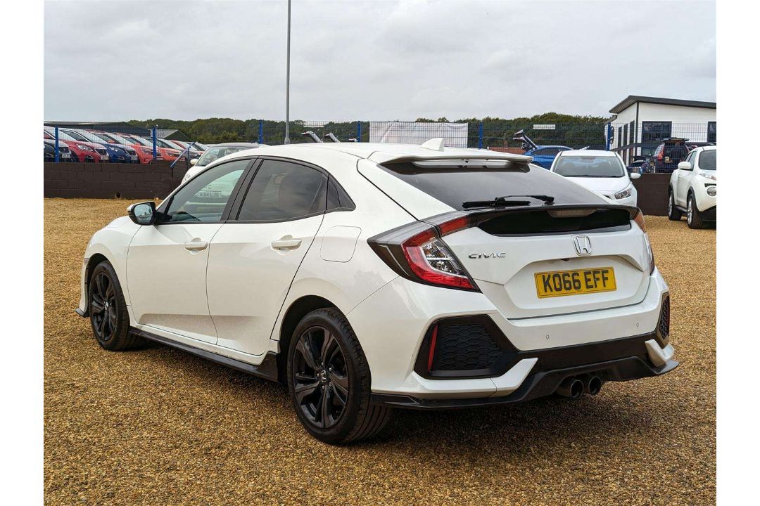 2017 HONDA CIVIC SPORT VTEC - Image 3 of 27
