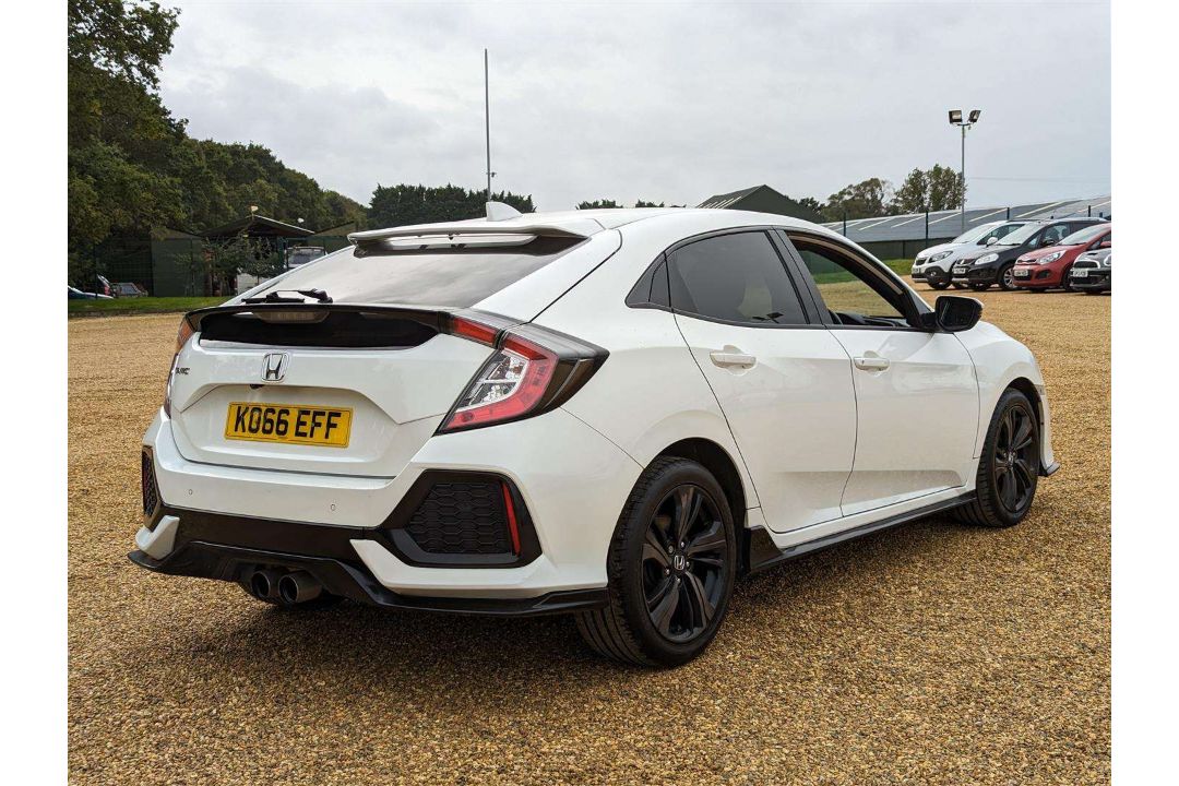 2017 HONDA CIVIC SPORT VTEC - Image 8 of 27