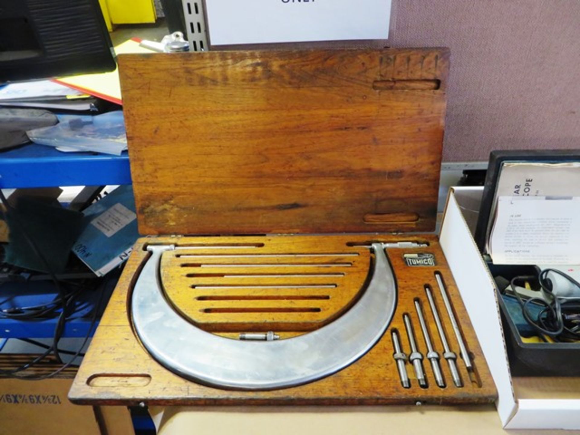 Tumic Cutside Micrometer