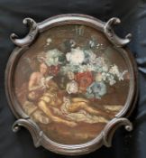 Unbekannter Maler, 18. Jh., Der Leichnam Christi mit Blumenbouquet, Tondo, Öl auf Leinwand auf