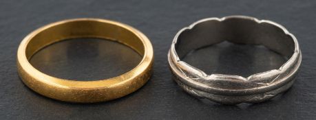 Two band rings, including an 18ct gold ring, with hallmarks for Birmingham, 1989,