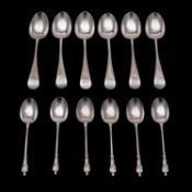 A set of six George V silver Old English pattern teaspoons, maker William Hutton & Sons Ltd, London,