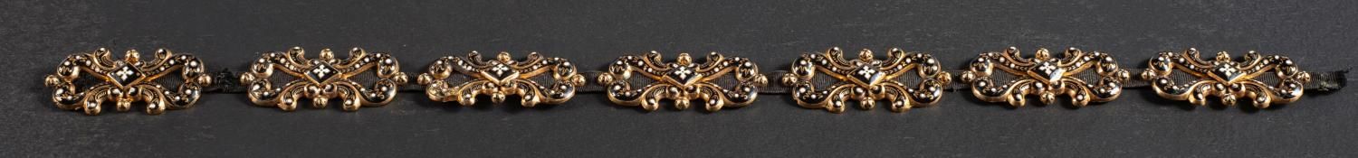 A 19th century black and white enamel mourning 'choker' necklace,