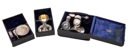 A Victorian silver travelling communion set, maker Walter & John Barnard, London, 1878/79,