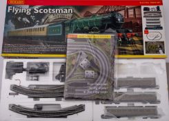 Hornby (China) OO/HO R1019 'Flying Scotsman' Set (locomotive missing)