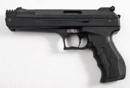 A Beeman P17 .177 calibre air pistol, black finish with rubberised grip.
