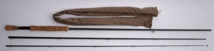 A David Norwich 'Norwich M400-XL' 10 foot #7/9 three piece rod, No.1486 in original bag and case.