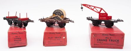 A Hornby O gauge boxed group of rolling stock, comprising Flat Truck with Container, No,