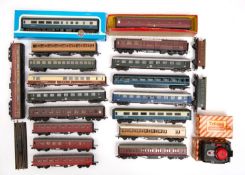 Airfix and other HO/OO gauge. A mixed collection of passenger coaches.