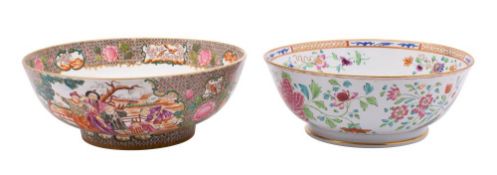 A Chamberlains Worcester porcelain 'Chinese' punch bowl,