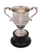 A George V silver pedestal trophy cup, makers D & J Welby, London 1918,