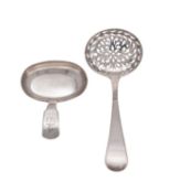 A William IV silver sugar shifting spoon, marker Thomas Wallis, London 1833,