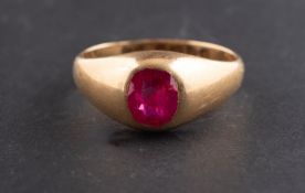 An 18ct gold, oval, mixed-cut, synthetic ruby single-stone ring,