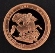 A Proof Elizabeth II gold sovereign coin, dated 2017, diameter ca. 22mms, total weight ca.